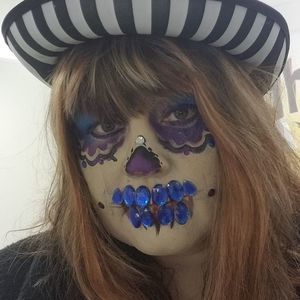 Meet your Posher, Kim